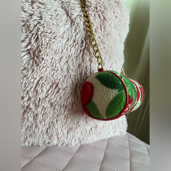 JUICY COUTURE Y2K Vintage Very Rare Cherry Barrel Bag🍒 - Picture 6 of 15